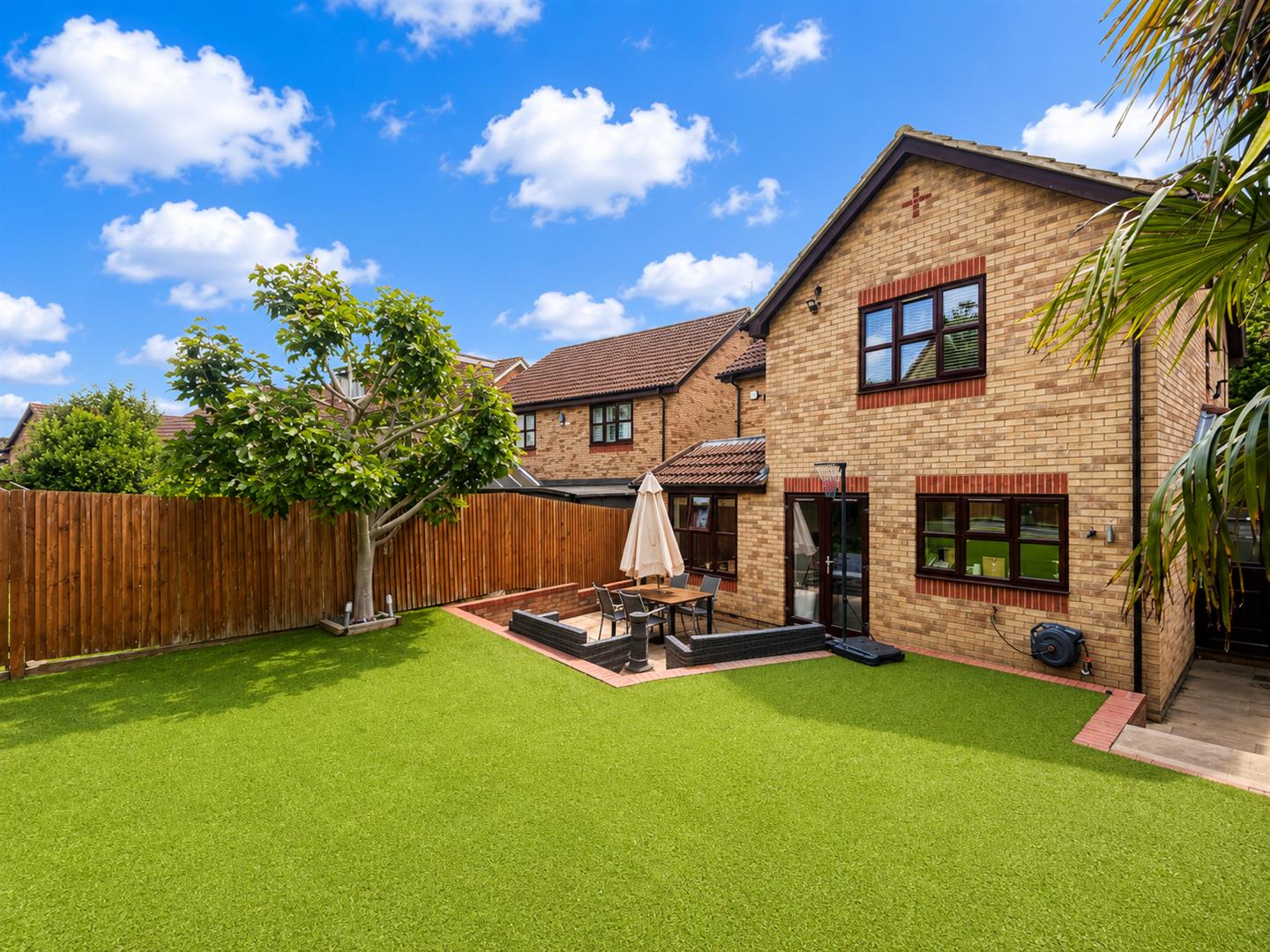 Hartland Avenue, Tattenhoe